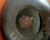 A picture of step 2 of Thakkali Curry.