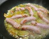 Foto del paso 2 de la receta Longaniza de cerdo con anisete cúrcuma kebab y champiñones