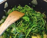 Une image de l'étape 3 de Soupe cresson et pommes de terre au bouillon de crevettes.