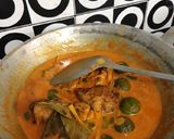 Foto langkah ke 3 dari resep Gulai santan ikan asap.
