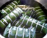 A picture of step 2 of COTO MAKASSAR (Makassar Beef Soup).