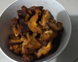 Foto langkah ke 1 dari resep Kwetiaw Goreng Jamur.