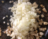 Foto del paso 4 de la receta: Conejo con tomate y pimientos