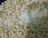 Foto langkah ke 7 dari resep Mac n cheese sederhana.