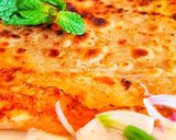 A picture of step 9 of Aloo paratha.