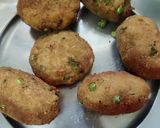 A picture of step 5 of Poha mutter cutlets.