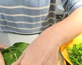 Foto del paso 4 de la receta: Guardia civiles con chaquetones Rápidos (garbanzos con acelgas)