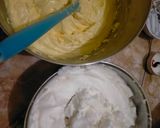 Foto langkah ke 5 dari resep Marble Cake.