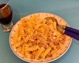 Foto del paso 12 de la receta: Tirabuzones con lomitos de atún