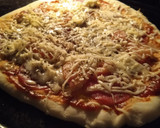 Serpenyős Pizza recept fázis 5 fotója