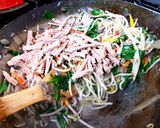 A picture of step 3 of My Beef Stir fry 😍.