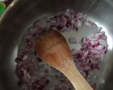 A picture of step 1 of Spicy chicken soup.