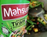 Gambar langkah 3 resipi Tumis Kacang Panjang, Tauhu, Cendawan & Lobak Merah.