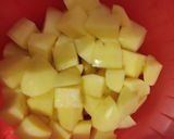Foto langkah ke 1 dari resep Potato cheese stick.