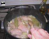 Foto del paso 2 de la receta: Pollo encebollado