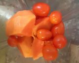 รูปขั้นตอนการทำที่ 1 ของ Papaya Tomato Balcksalt มะละกอ มะเขือเทศปั่นใส่เกลือดำ