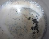 A picture of step 3 of Oreo Doodh Pati.