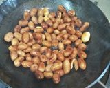 A picture of step 5 of Kaande Matar Pohe (Savory Flattened Rice With Green Peas).