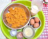 Foto langkah ke 1 dari resep Cake Ubi Orange.