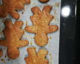 Foto del paso 5 de la receta: Galletas navideñas de almendra y limón sin azúcar
