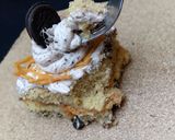 A picture of step 12 of Oreos cake.