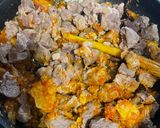 Foto langkah ke 5 dari resep Oseng Daging Buncis Pedas.