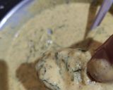 A picture of step 2 of Idli pakora.