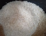 Foto langkah ke 1 dari resep Nasi Gurih kemangi.
