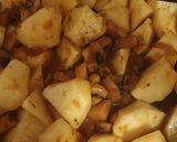 Foto del paso 10 de la receta: Guiso de chopo en su tinta