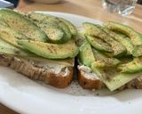 A picture of step 6 of Easy avocado sandwich.