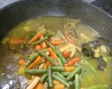 Foto langkah ke 4 dari resep Kari Ayam Sayur.