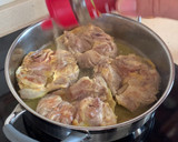Foto del paso 1 de la receta: Contramuslos de pollo con salsa de tomate casera