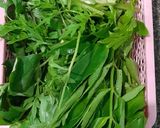 Hình bước làm 3 của món Bê hấp rau rừng