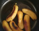 Foto langkah ke 2 dari resep Banana Puff Pastry.