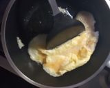 A picture of step 4 of Fluffy egg.