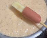 Hình bước làm 3 của món Hotdog xúc xích phô mai hàn quốc