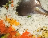 A picture of step 3 of Kanda Poha.