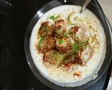 A picture of step 4 of Dahi wada.
