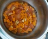 A picture of step 2 of Carrot ginger tomato soup.
