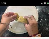 A picture of step 9 of Masala laccha paratha.