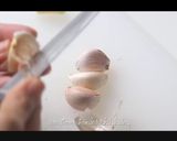 รูปขั้นตอนการทำที่ 5 ของ ราดหน้า หมูนุ้มนุ่ม