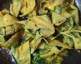 পাট পাতার বড়া (paat paatar bora recipe in Bengali) রেসিপির ধাপ 2 ছবি