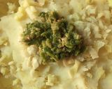 A picture of step 5 of Potatoes triangle cutlus.