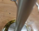 Foto del paso 2 de la receta Salsa de ajo 🧄, perejil 🌿y yogurt