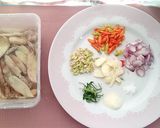 Foto langkah ke 1 dari resep Tumis Cumi Asin.