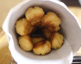 Foto langkah ke 19 dari resep Croquembouche.
