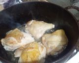 Foto del paso 1 de la receta: 27. arroz, repollo y pollo 🍗una sola olla! guiso al curry con muslos