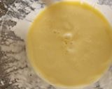 A picture of step 2 of Mango Shake.