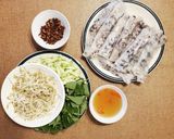 Hình bước làm 3 của món Bánh cuốn "dã chiến" 😉