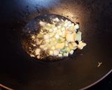 A picture of step 3 of Pineapple and Ginger Prawn.